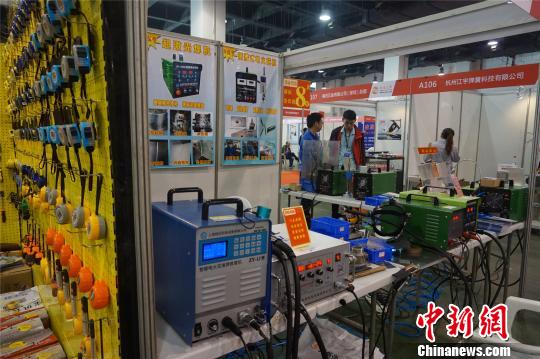 “2017中國機電交易博覽會”現場 張煜歡 攝